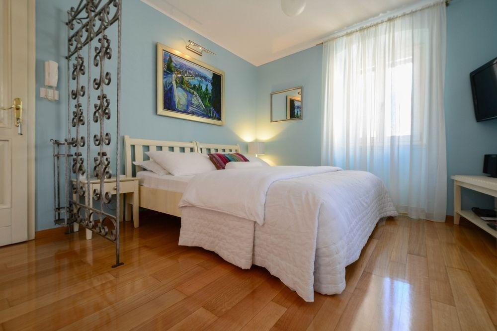 Maison d'hôtes Tri Lava Luxury Living 4*